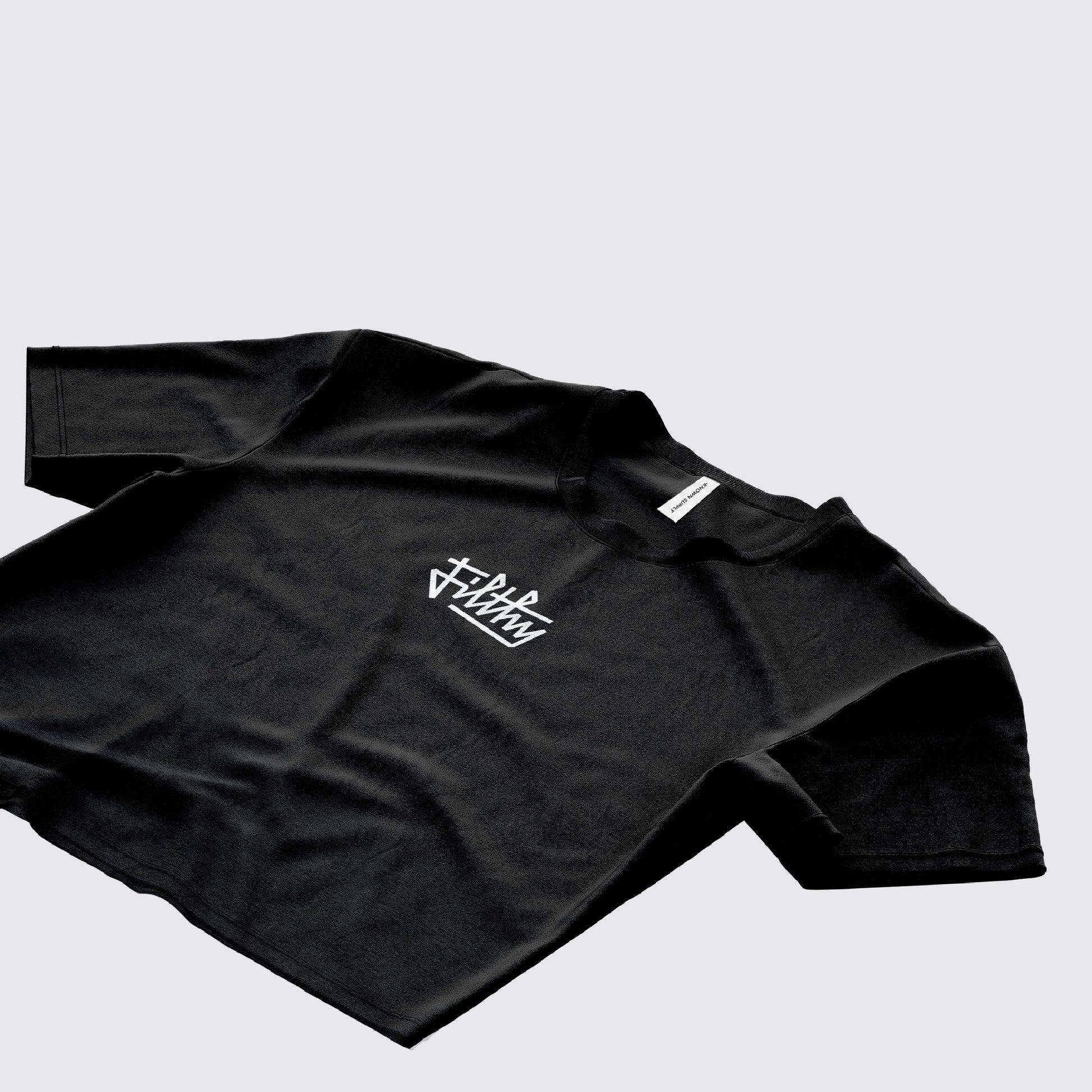 B2C_Merch_mainimage_CropTshirt_View4 IMG